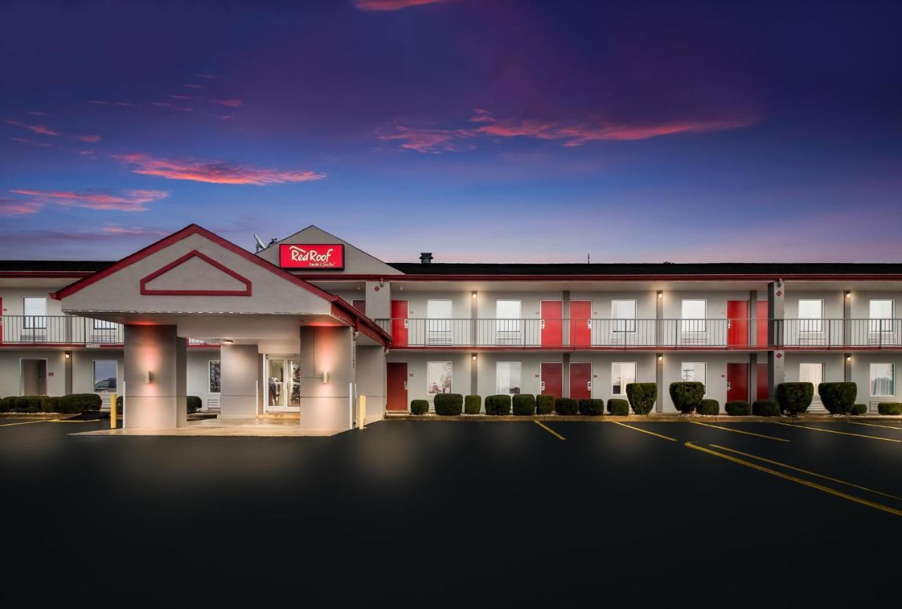 Red Roof Inn & Suites Jackson, Tn Bagian luar foto