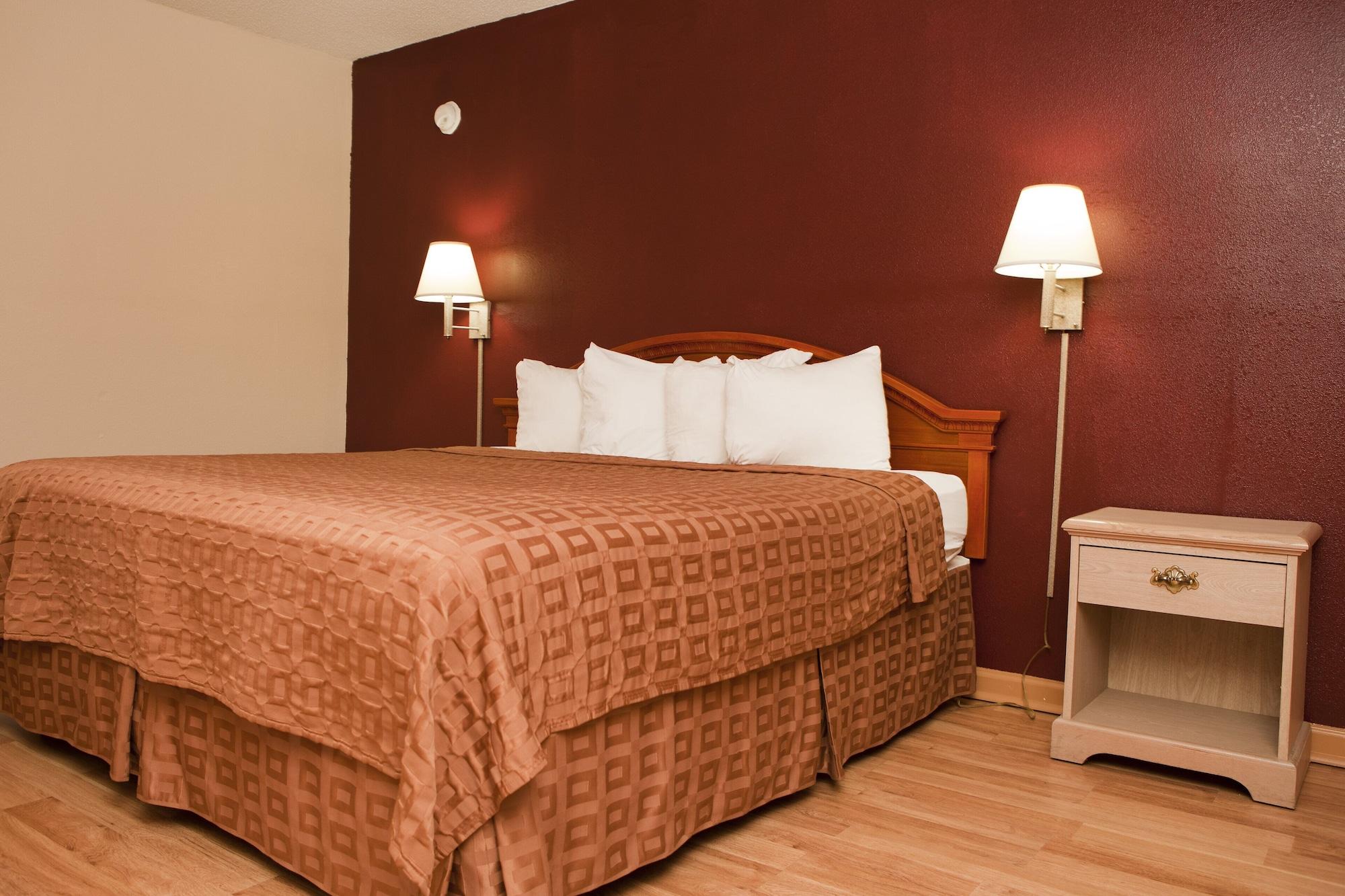 Red Roof Inn & Suites Jackson, Tn Bagian luar foto