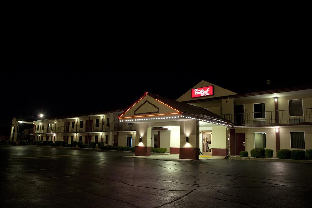 Red Roof Inn & Suites Jackson, Tn Bagian luar foto